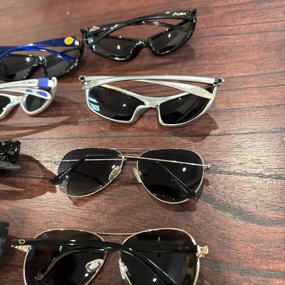 Lot of 12 - Men’s Sunglasses Hurley Maxx Xloop Prive Revaux Unbranded E34